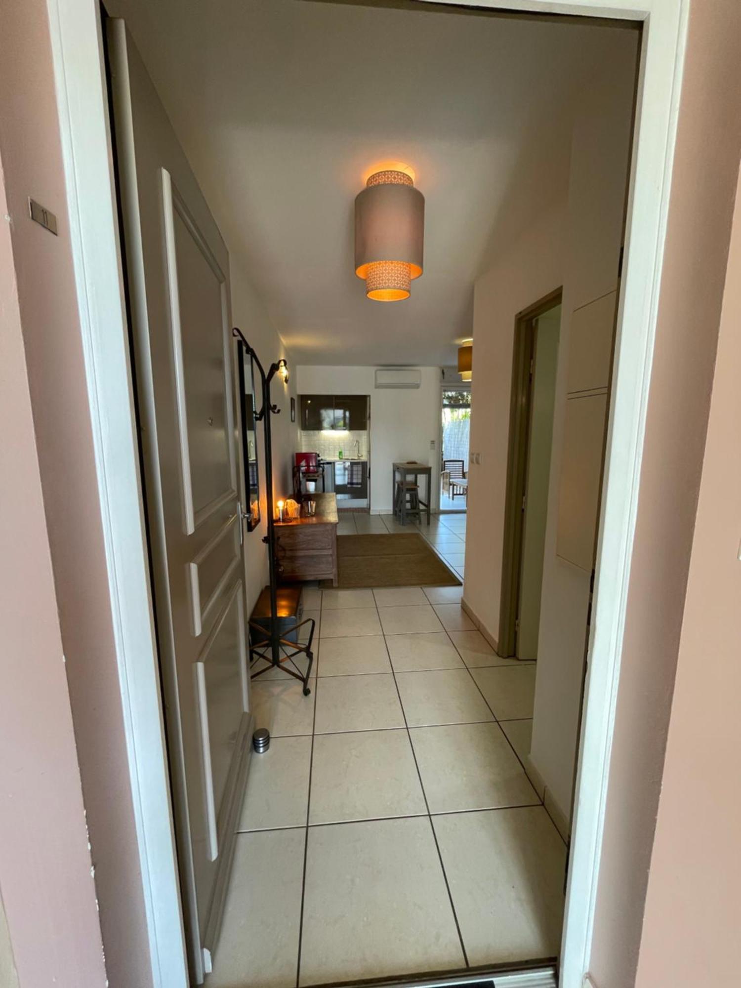 Prana Lodge Saint Gilles Les Bains 800 M De La Plage Exteriör bild