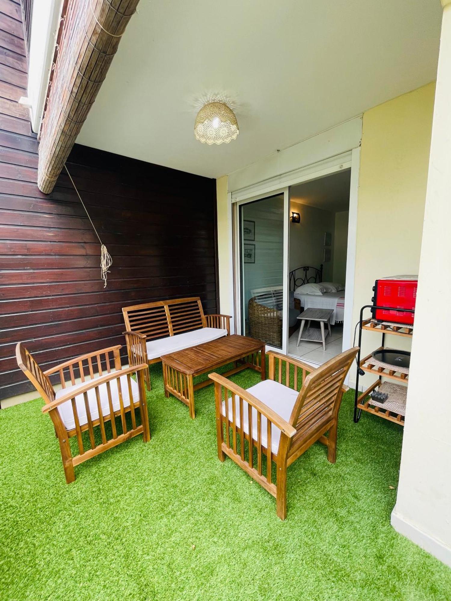 Prana Lodge Saint Gilles Les Bains 800 M De La Plage Exteriör bild