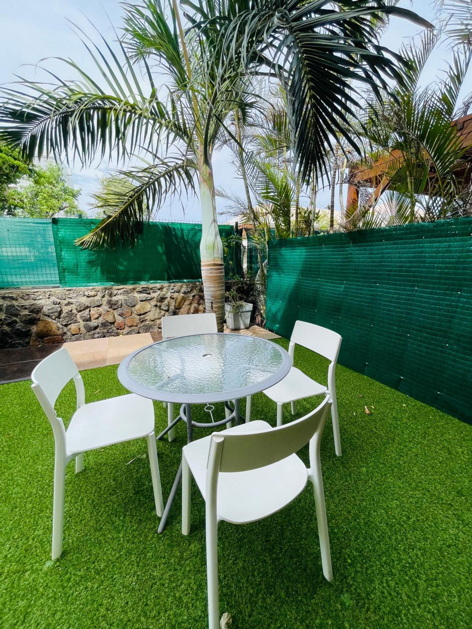Prana Lodge Saint Gilles Les Bains 800 M De La Plage Exteriör bild
