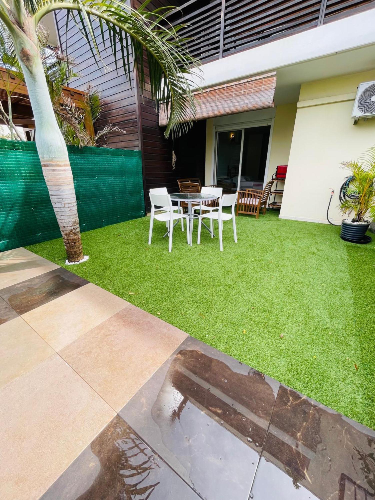 Prana Lodge Saint Gilles Les Bains 800 M De La Plage Exteriör bild